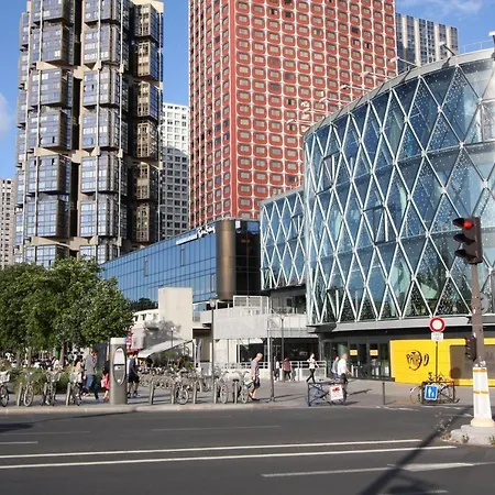 Appartamento Cosy Parisien -rue St Charles - Near Beaugrenelle -tour Eiffel-ecole Cordon Bleu 75015 Bel Emplacement !! Parigi