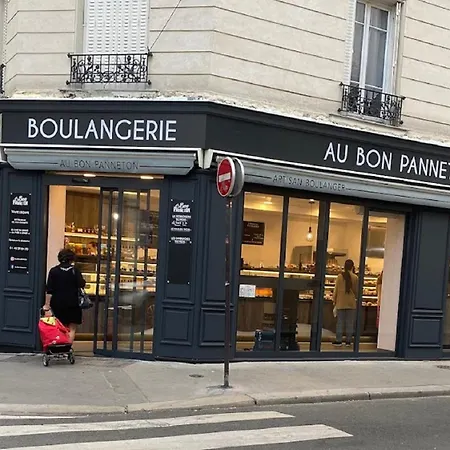 Appartamento Cosy Parisien -rue St Charles - Near Beaugrenelle -tour Eiffel-ecole Cordon Bleu 75015 Bel Emplacement !!
