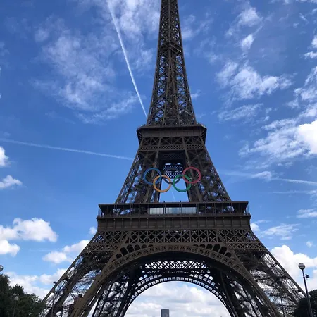 Appartamento Cosy Parisien -rue St Charles - Near Beaugrenelle -tour Eiffel-ecole Cordon Bleu 75015 Bel Emplacement !! Parigi